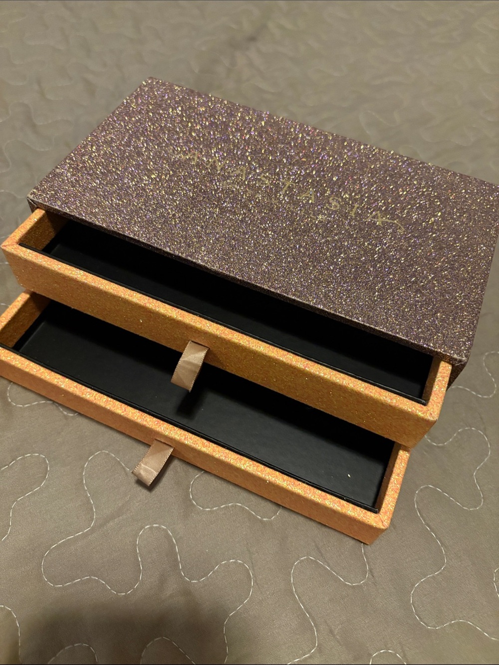 Anastasia Beverly Hills storage box